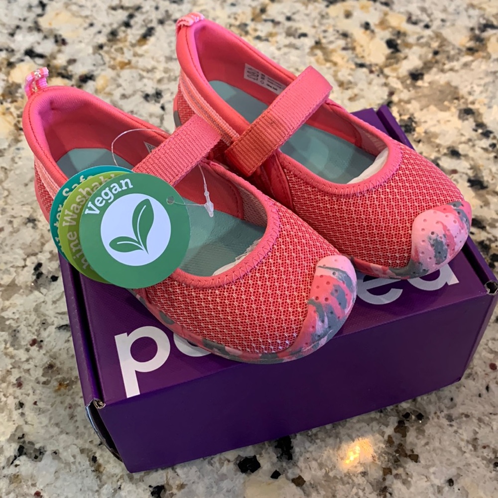 Pediped waterproof sneakers size 7.5-8